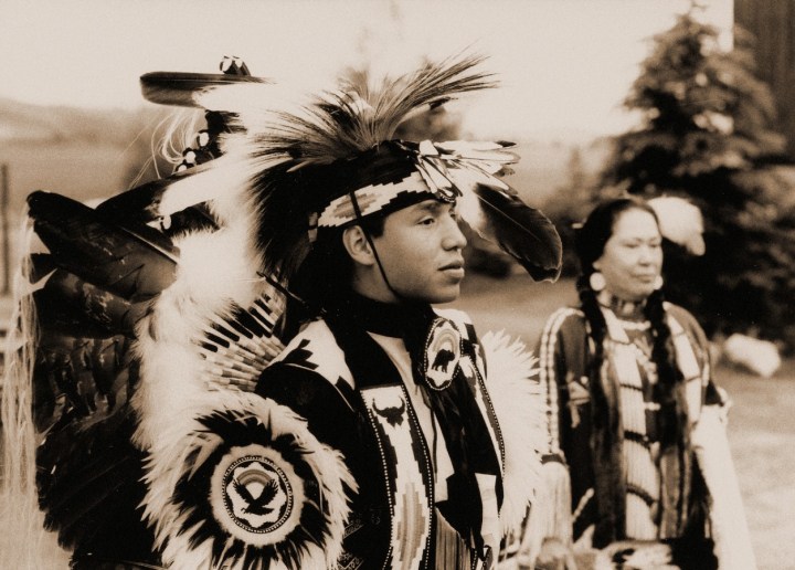 Indiens crows Yellowstone fête hommage 1993 (1) - Copie (Copier) - Copie