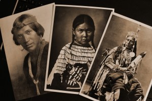 Photos Carl Moon 1905 Navajo Huffmann 1880 Cheyenne Charles Bell Crow 1880 (1) - Copie (Copier)
