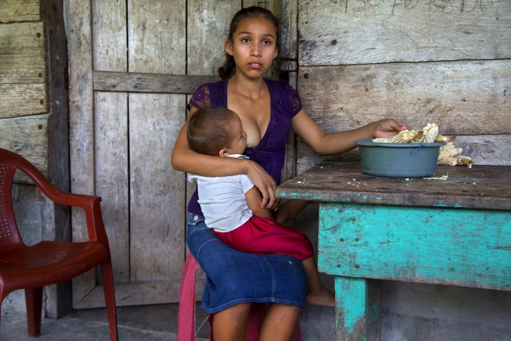 05 StephanieSinclair_TooYoungToWed_05 (Copier)