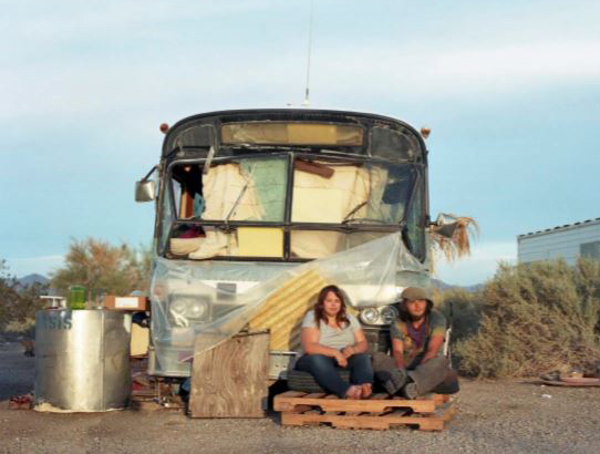 Laura Henno Amérique Arles Revon et Michael Slab city